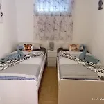 Sramek Posesi * Medulin