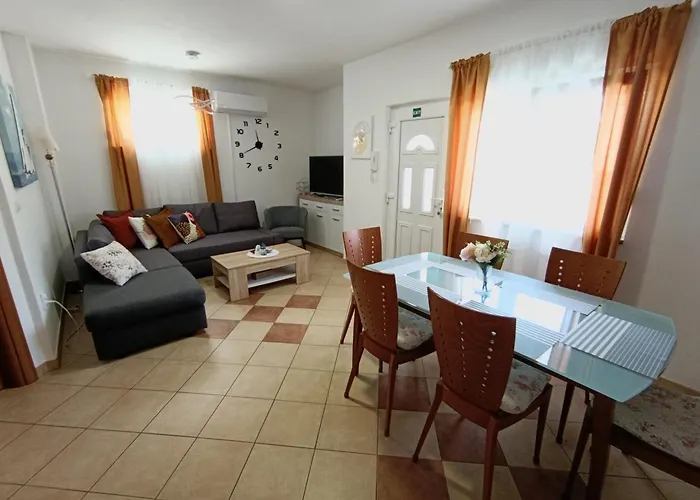 Apartman Sramek Posesi Medulin