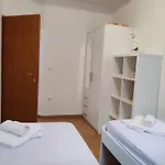 Sramek Posesi Medolino
