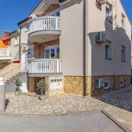 Apartment Sramek Posesi Medulin