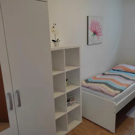 Sramek Posesi Apartment *