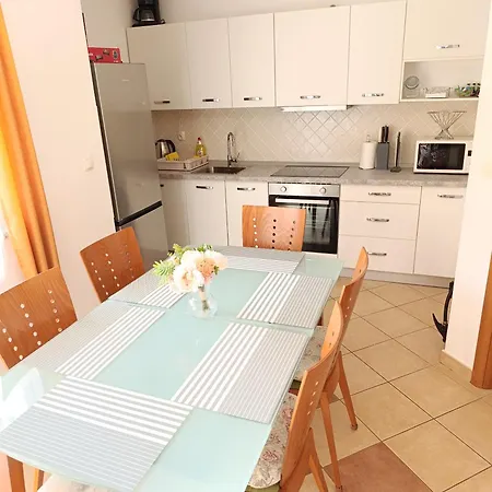 Apartment Sramek Posesi Medulin