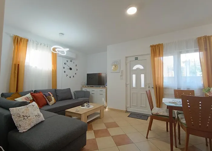 Appartement Sramek Posesi *